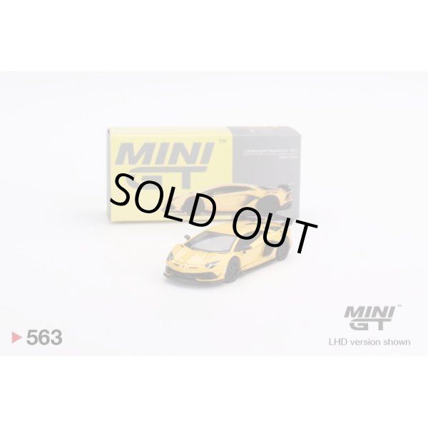 画像1: MINI GT 1/64 Lamborghini Aventador SVJ Giallo Orion (Yellow) (LHD) (1)