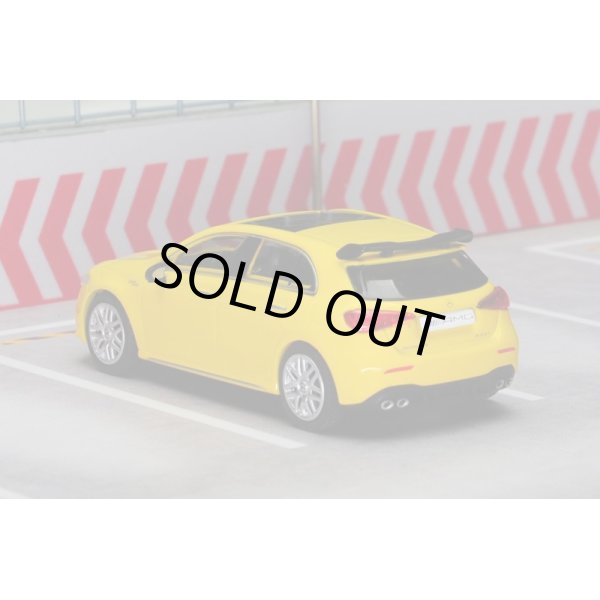 画像2: KILOWORKS 1/64 Mercedes AMG A45 S Yellow (2)