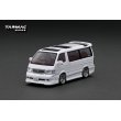 画像3: Tarmac Works 1/64 Toyota Hiace Wagon Custom White (3)