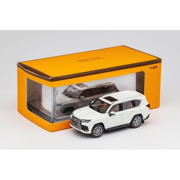 画像1: Gaincorp Products 1/64 Lexus LX600 - (LHD) White (1)