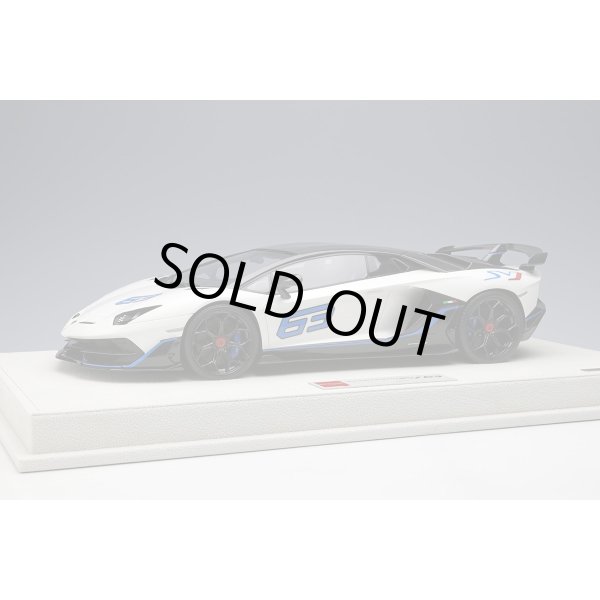 画像1: EIDOLON 1/18 Lamborghini Aventador SVJ 63 2018 Bianco Opalis Limited 63 pcs. (1)