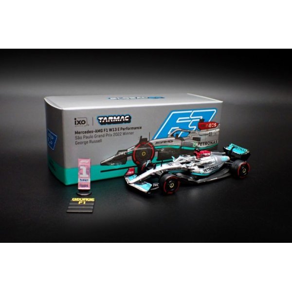 画像1: Tarmac Works 1/64 Mercedes-AMG F1 W13 E Performance Sao Paulo Grand Prix 2022 Winner (1)