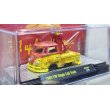 画像3: M2 Machines 1/64 1960 Volkswagen Single Cab Tow Truck SHELL Yellow / Red (3)