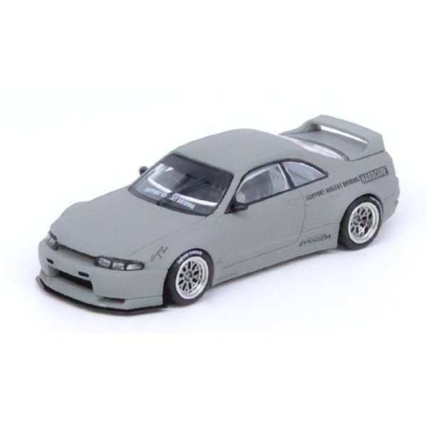 画像2: INNO Models 1/64 Nissan Skyline GT-R (R33) Pandem/Rocket Bunny Matte Cement Gray (2)