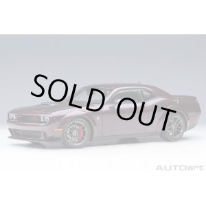 画像: AUTOart 1/18 Dodge Challenger R/T Scat Pack Widebody 2022 (HELLRAISIN / Metallic Purple)