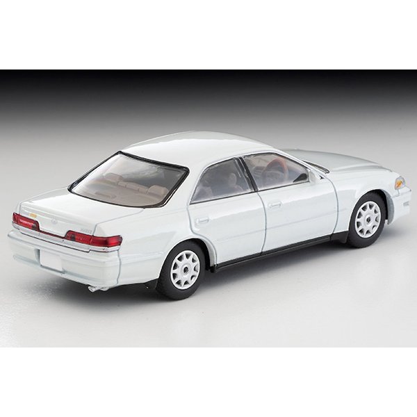 画像2: TOMYTEC 1/64 Limited Vintage NEO Toyota Mark II Grande Regalia G Edition (Pearl White) '00 (2)