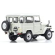 画像2: Kyosho Original 1/18 Toyota Land Cruiser 40 Van (White) (2)