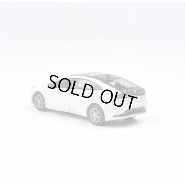 画像3: PARAGON 1/64 Toyota Prius 2023 Wind Chill White RHD (3)