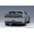 画像19: AUTOart 1/18 Dodge Challenger R/T Scat Pack Widebody 2022 (SMOKE SHOW / Gray) (19)