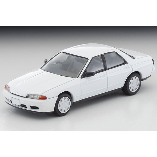 画像1: TOMYTEC 1/64 Limited Vintage Neo Nissan Skyline 4-Door Sports Sedan GXi Type X (White) '92 (1)