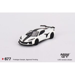 画像: MINI GT 1/64 Chevrolet Corvette Z06 2023 Artic White (LHD)