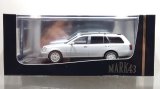 画像: Hobby JAPAN 1/43 Toyota Crown Estate 3.0 Royal Saloon Frosty White Toning (2 Tone)