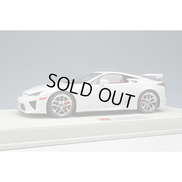 画像1: EIDOLON 1/18 Lexus LFA 2010 Rear Wing up Whitest White Limited 50 pcs. (1)