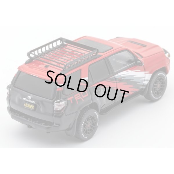 画像3: Gaincorp Products 1/64 Toyota 4 Runner TRD Pro 2022 (LHD) TRD Red/Black (3)