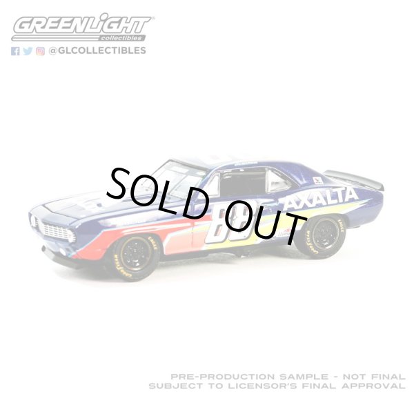 画像1: GREEN LiGHT EXCLUSIVE 1/64 1969 Chevrolet Camaro - Alex Bowman / Hendrick Motorsports First Win Tribute (1)