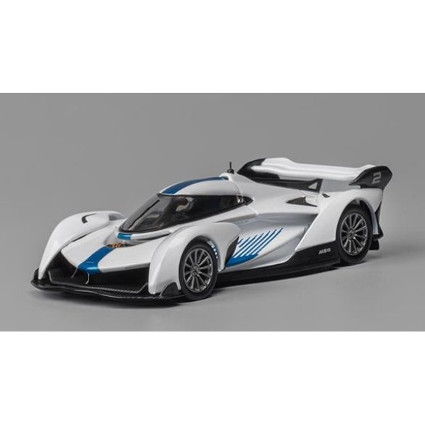 画像1: CM MODEL 1/64 McLaren Saurus GT White (1)