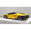 画像3: EIDOLON 1/43 Lamborghini Centenario Roadster LP770-4 2016 Grande Giallo Pearl Limited 32 pcs. (3)