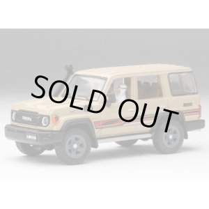 画像: Gaincorp Products 1/64 Toyota Land Cruiser 70 Arab Model Diecasttalk特注品