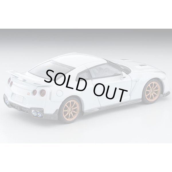 画像2: TOMYTEC 1/64 Limited Vintage NEO NISSAN GT-R Premium edition T-spec 2024 model(White) (2)