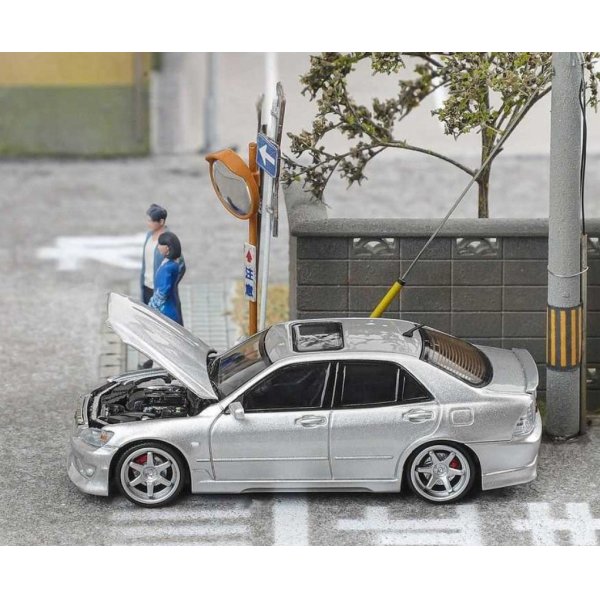 画像2: Focal Horizon FH x MODEL1 1/64 Toyota Altezza RS200 SXE10 Silver Metallic (2)