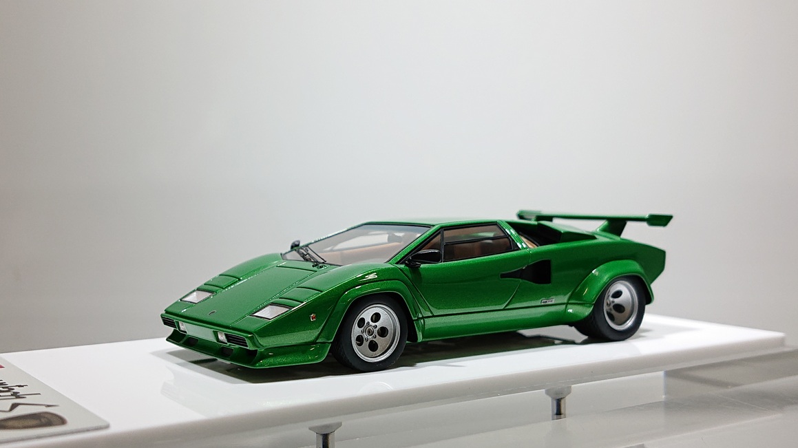 EIDOLON 1/43 Lamborghini Countach LP400S 1980 with Rear wing