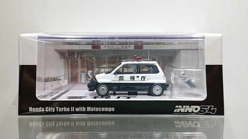 INNO Models 1/64 City Turbo II Japanese Police Car Concept Livery with  MOTOCOMPO
