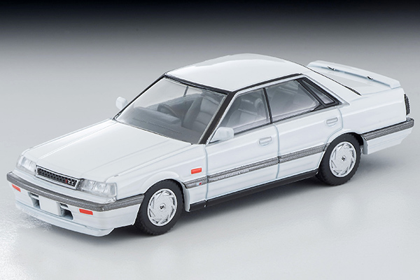 TOMYTEC 1/64 Limited Vintage NEO Nissan Skyline 4-door HT GT Passage Twin  Cam 24V (White) '87 - AXELLWORKS HOBBYTOWN